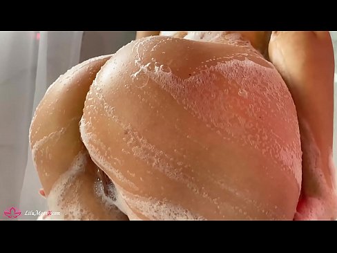 ❤️ Brunette onanerar fittan med vibrator till intensiv orgasm i duschen ❤️ Sexvideo at us sv.extratorrents.top ﹏
